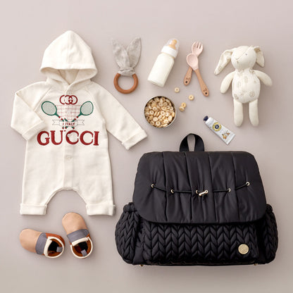 Mum & Co. 👜✨ – Elegant, durable, and made for moms who do it all.